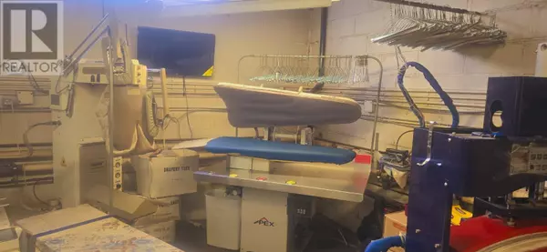 Burnaby, BC V5J1C2,4786 IMPERIAL STREET