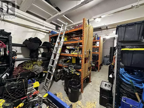 Vancouver, BC V5L1K3,1834 TRIUMPH STREET