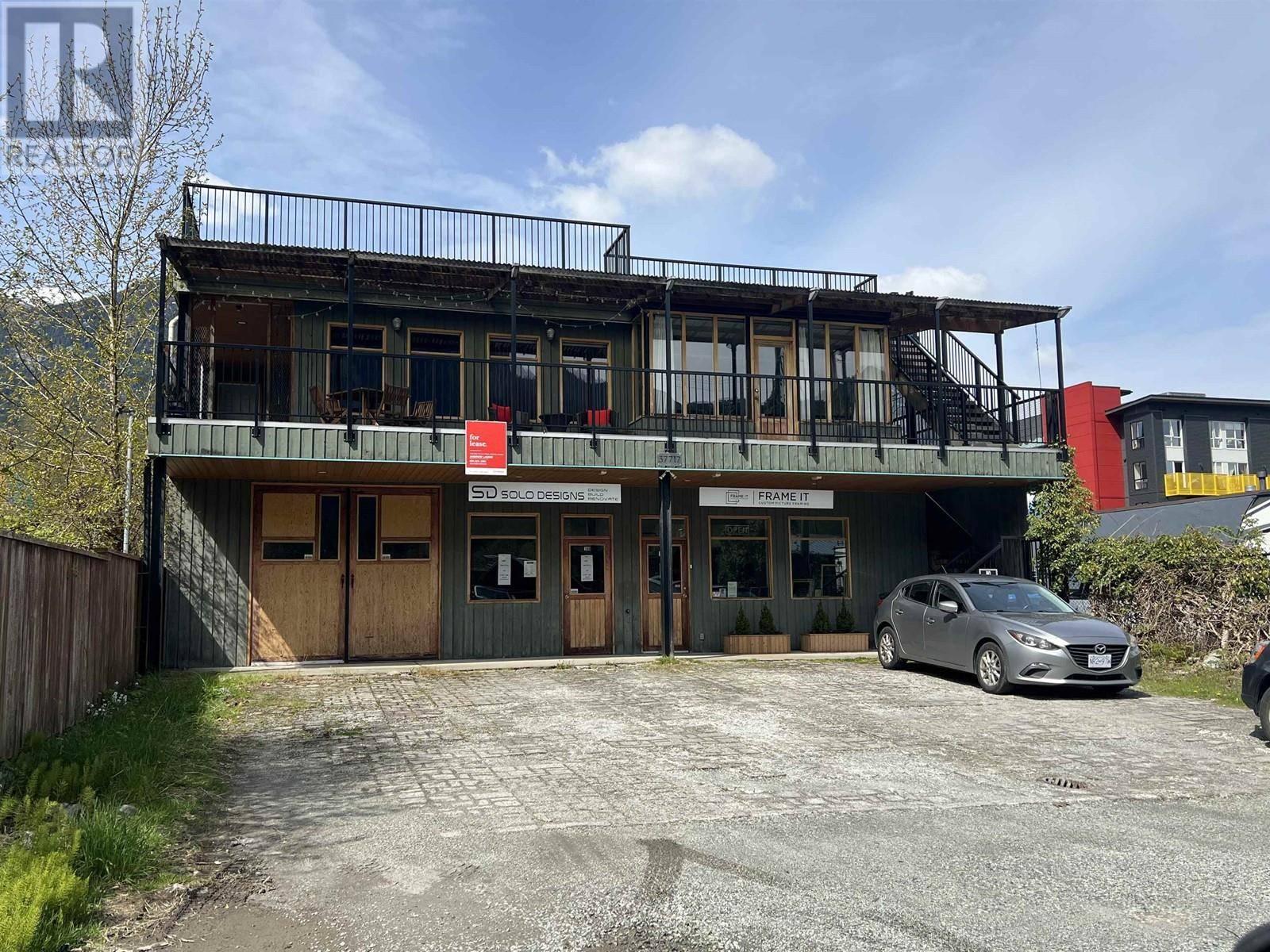 Squamish, BC V8B0R2,37717 SECOND AVE #100