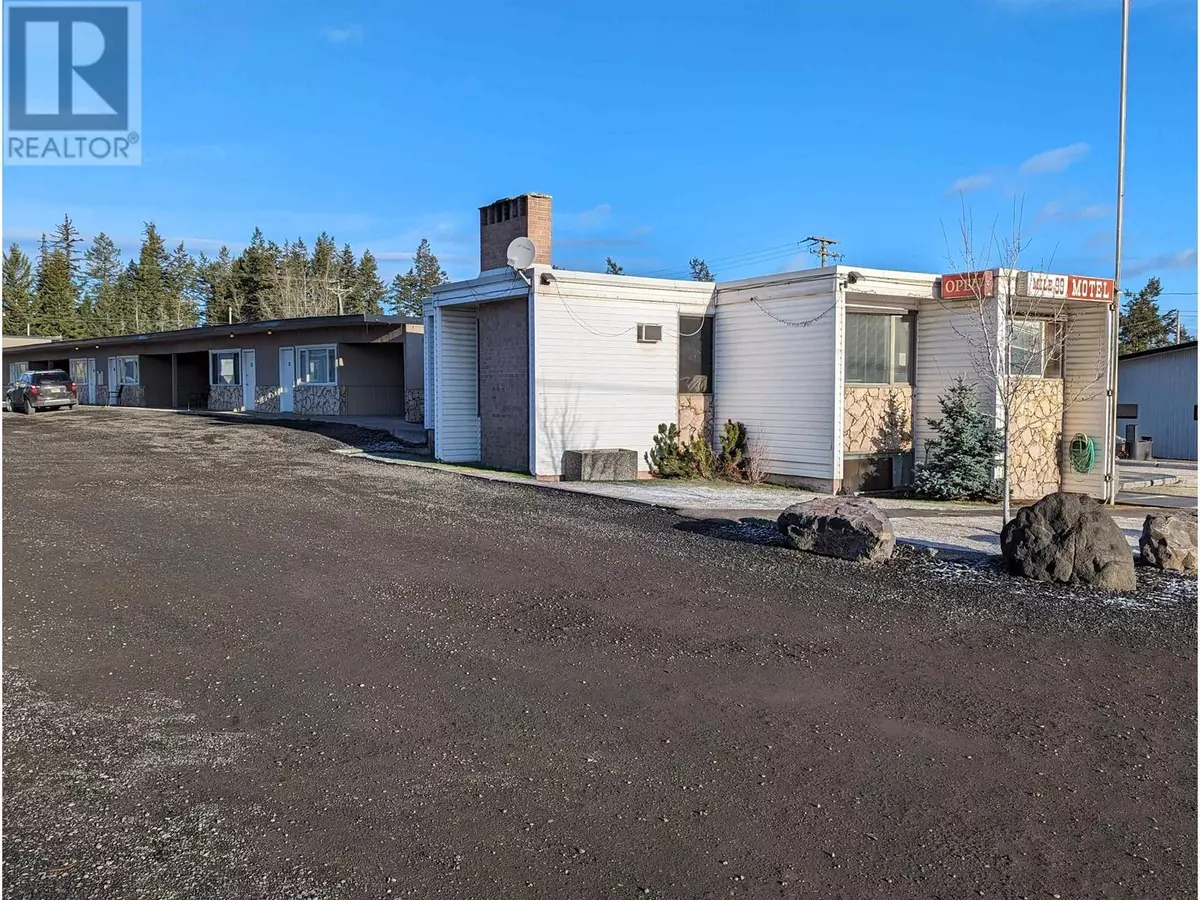 100 Mile House, BC V0K2E1,896 ALPINE AVENUE