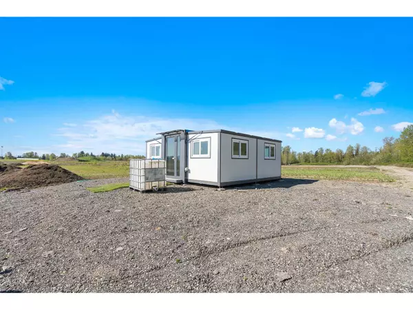 Abbotsford, BC V4X1H7,27890 MONTESINA AVENUE