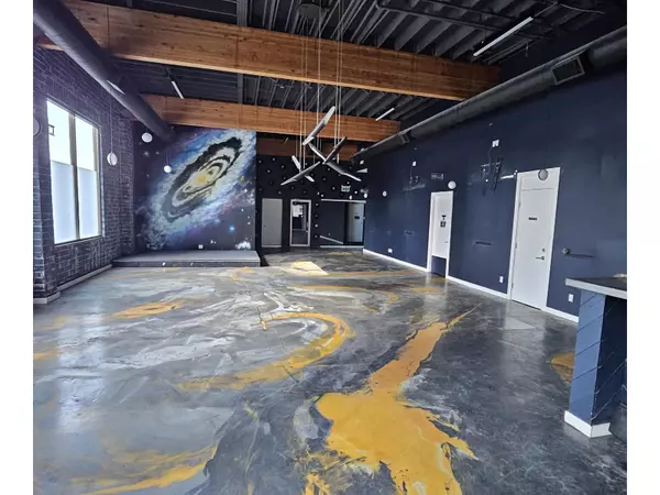 White Rock, BC V4B3Z6,15165 RUSSELL AVENUE