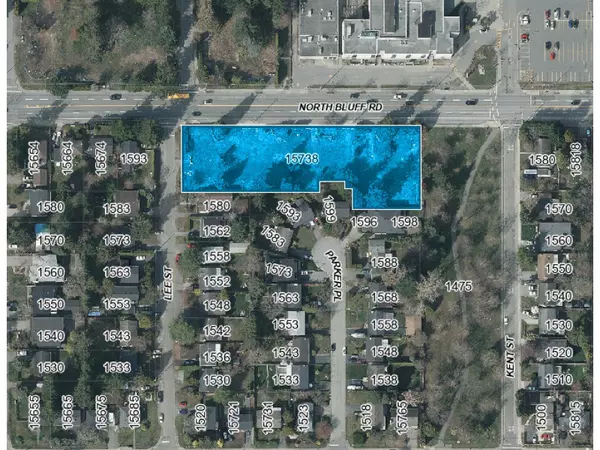 15738 NORTH BLUFF ROAD, Surrey, BC V4B3G5