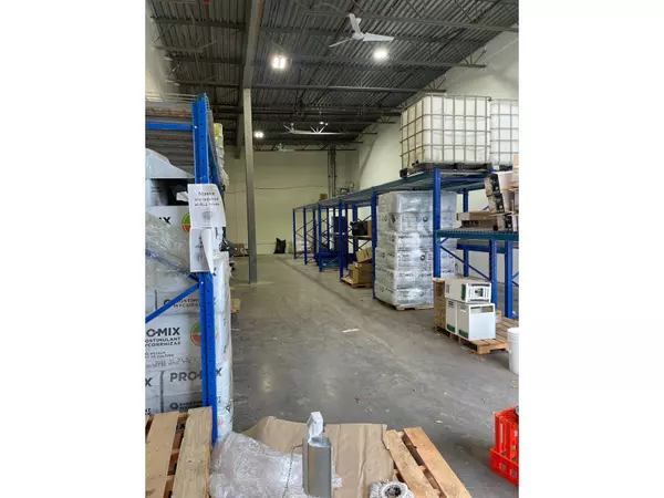 Surrey, BC V3S5X7,15061 54A #109