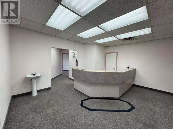 Coquitlam, BC V3K3N9,1015 AUSTIN AVE #201