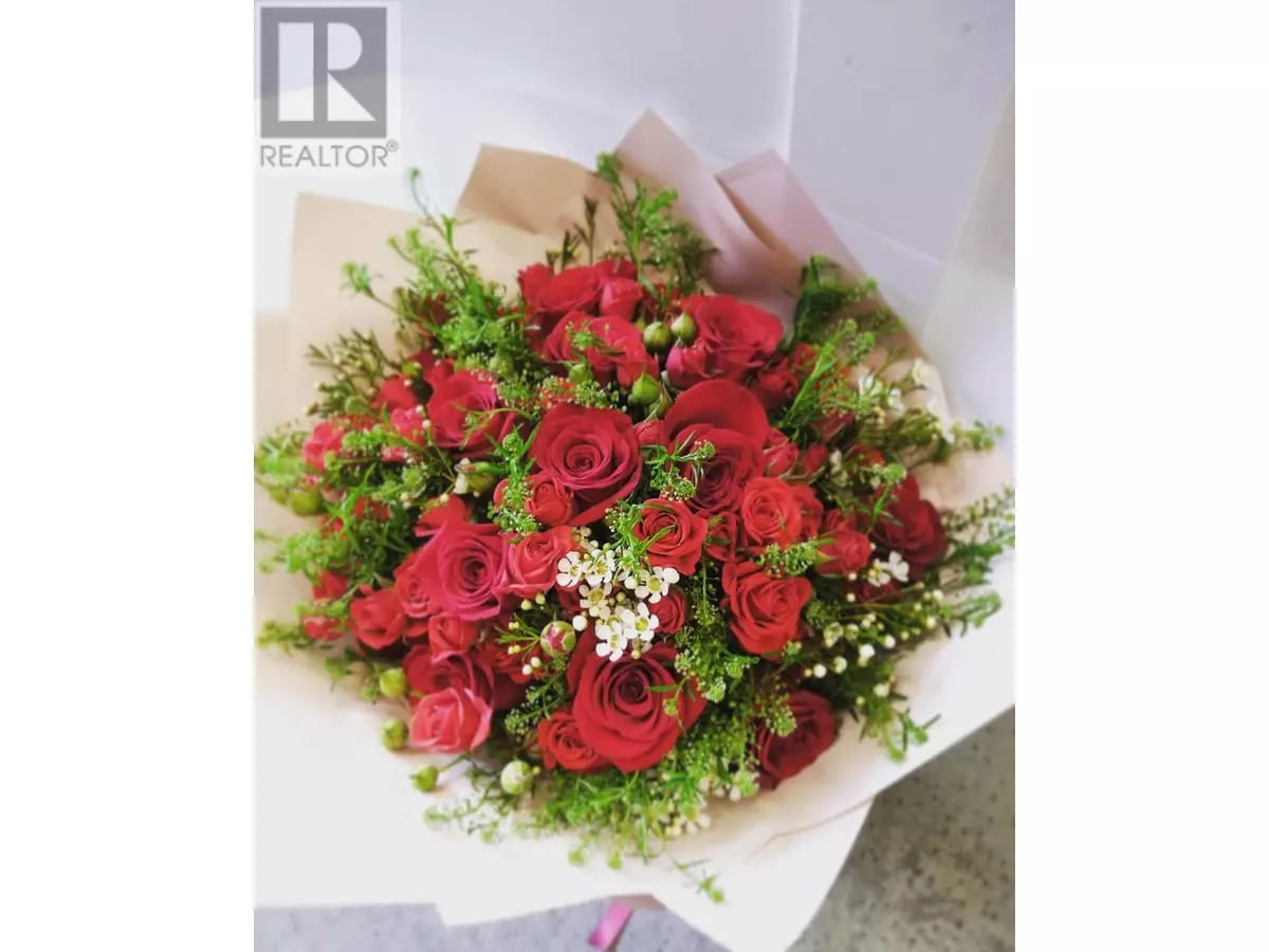 Burnaby, BC V5E2V1,7155 KINGSWAY #223