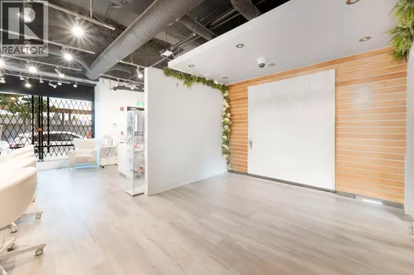 New Westminster, BC V5J4R6,709 TWELFTH ST #2A