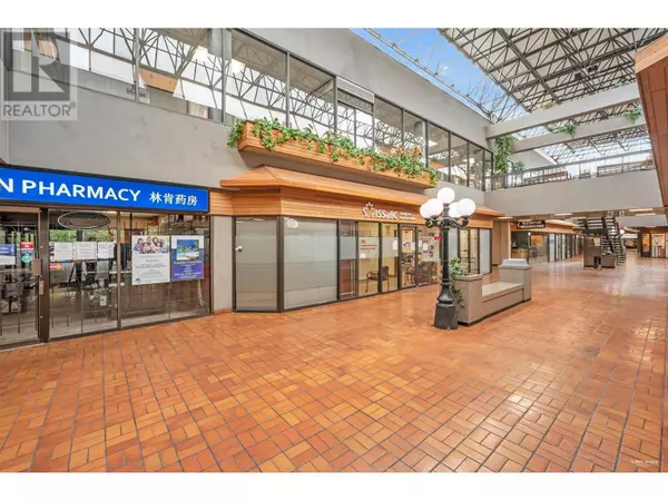 Coquitlam, BC V3B6B4,3030 LINCOLN AVE #136-136A