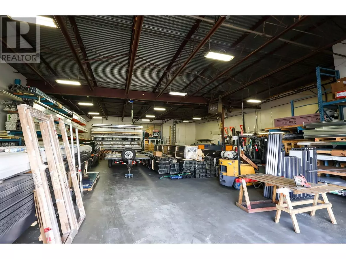 Port Coquitlam, BC V3C1S2,1600 KINGSWAY AVE #D