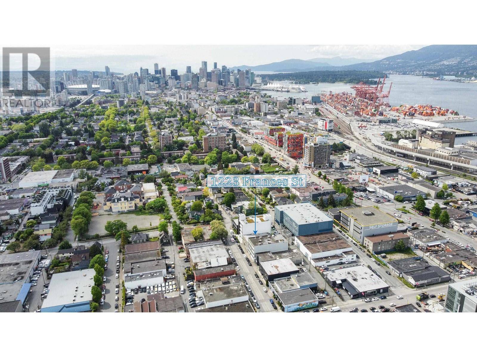 Vancouver, BC V6A1Z4,1223 FRANCES STREET