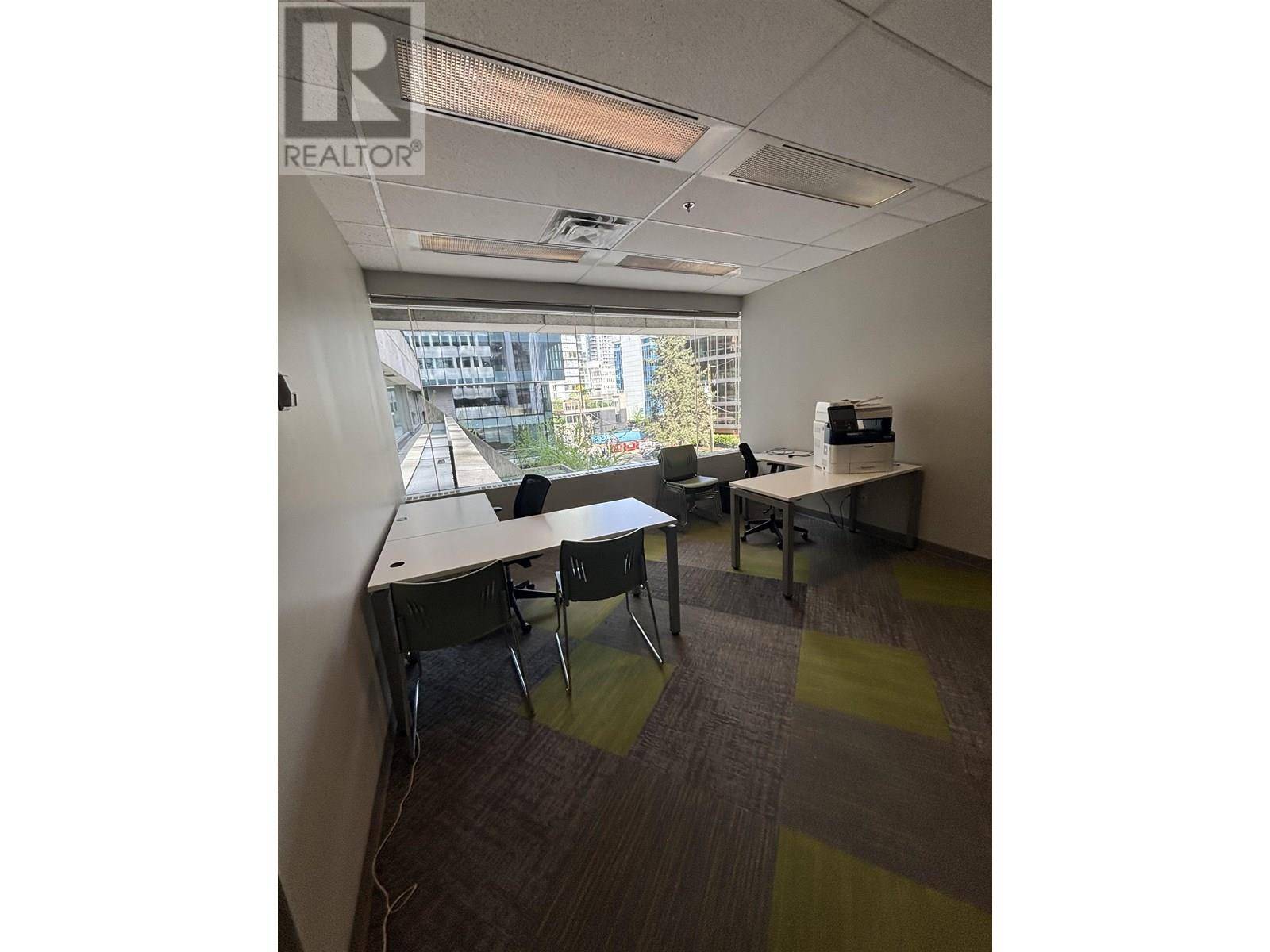 Vancouver, BC V6E3V6,1111 MELVILLE ST #200