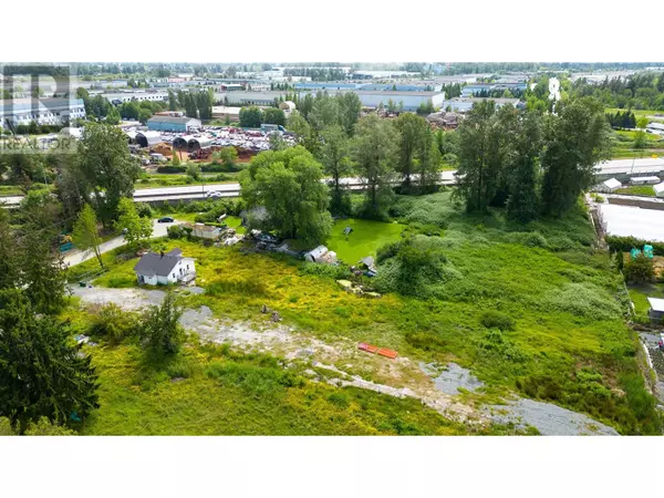 Burnaby, BC V3N2T4,6063 9TH AVENUE