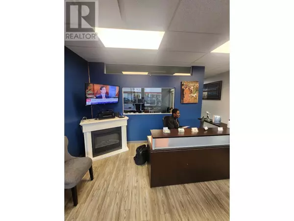 Prince George, BC V2L3J4,1240-1244 4TH AVENUE