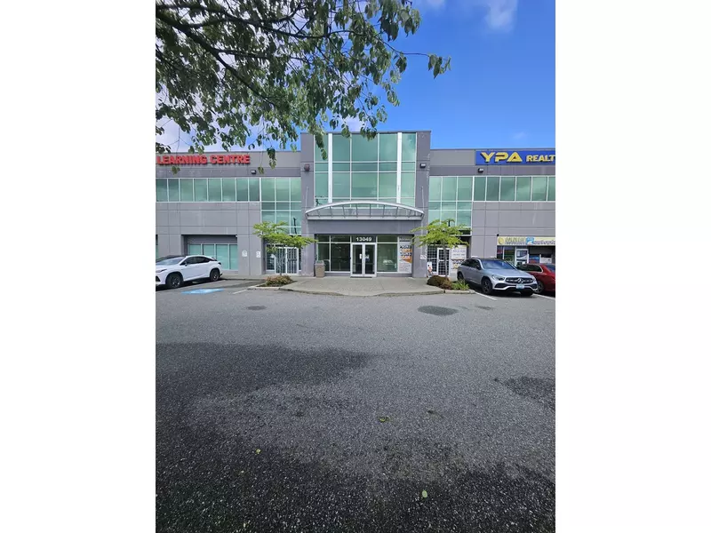 13049 76 #109, Surrey, BC V3W2V7