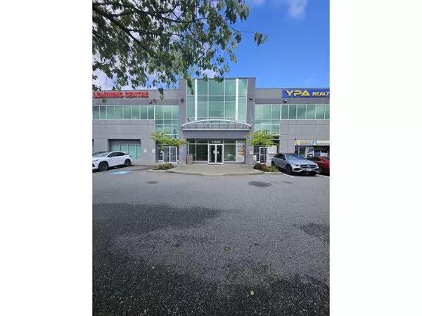 13049 76 #109, Surrey, BC V3W2V7
