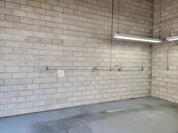 Langley, BC V3A8M1,5967 206A ST #103