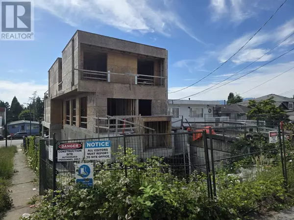 Vancouver, BC V5R1Z4,4292 SLOCAN STREET