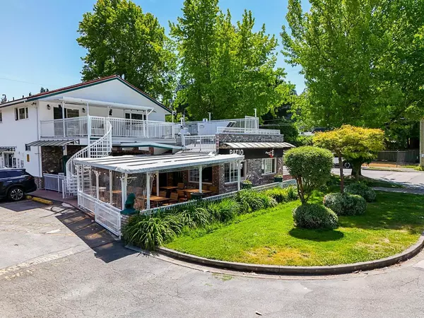 Surrey, BC V4A3A2,12211 BEECHER STREET