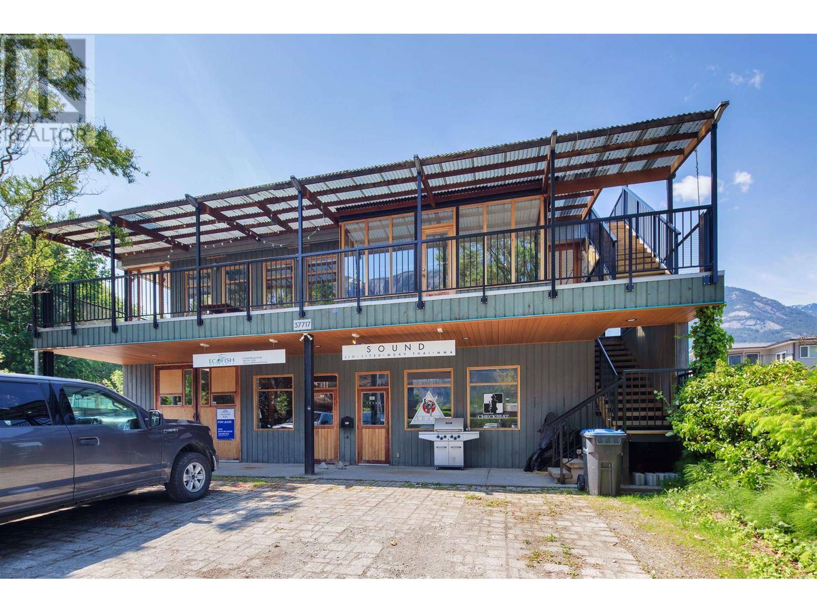 37717 SECOND AVE #202, Squamish, BC V8B0K1