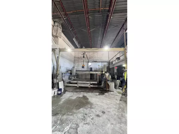 Surrey, BC V4N4C6,9634 192 STREET