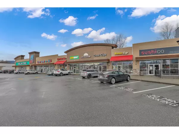 8249 EAGLE LANDING Pkwy #220, Chilliwack, BC V2R0P9