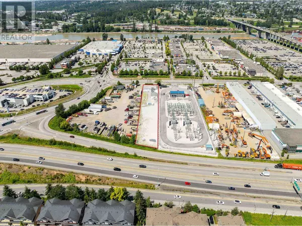 New Westminster, BC V3M5G7,906 BOYD STREET