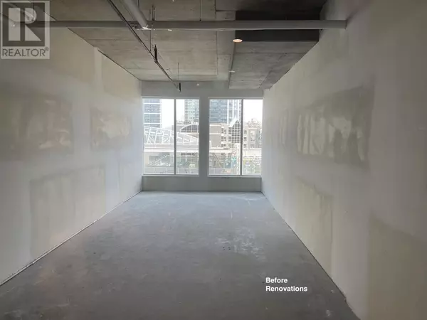 Burnaby, BC V5H0J2,6378 SILVER AVE #512