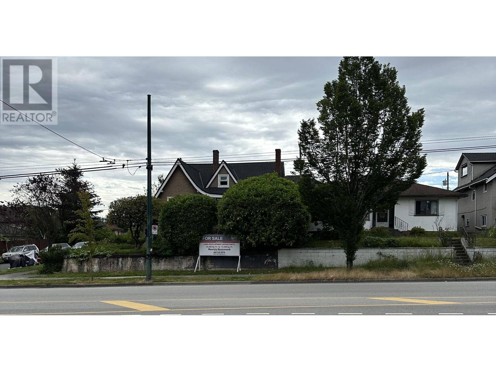 1606 NANAIMO STREET, Vancouver, BC V5L4V1