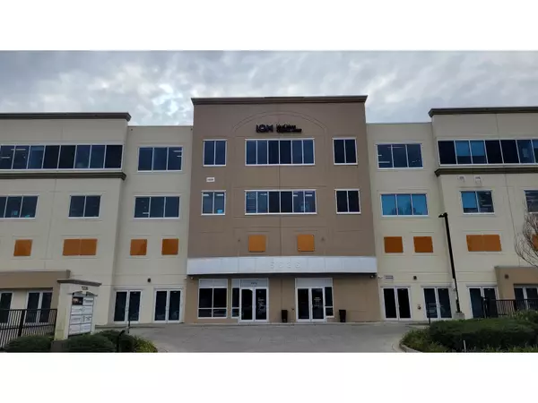 15336 31 AVE #412, Surrey, BC V3Z0X2