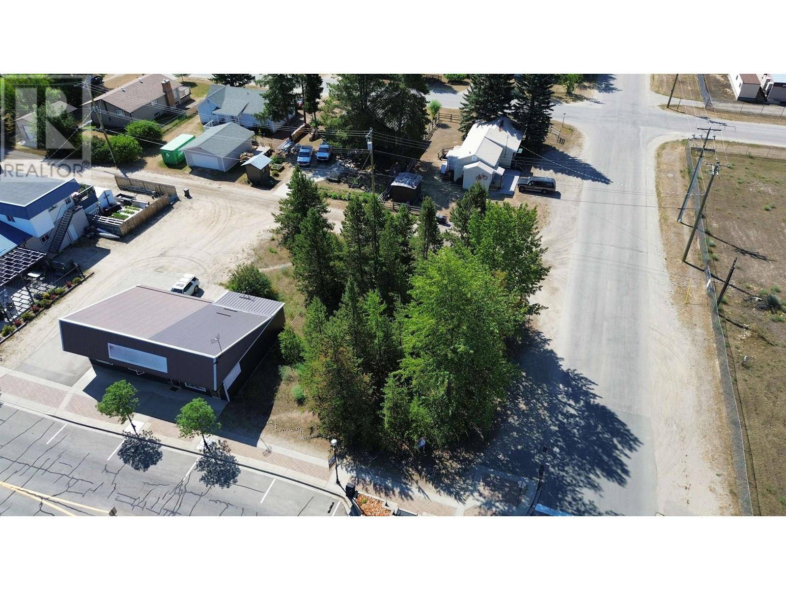 1285 5TH AVENUE, Valemount, BC V0E2Z0