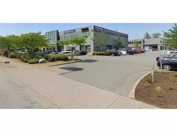 13049 76 #202, Surrey, BC V3W2V7