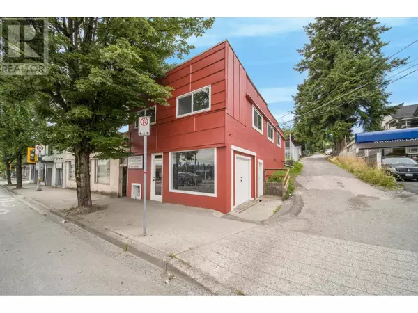 137 E COLUMBIA STREET, New Westminster, BC V3L3V9