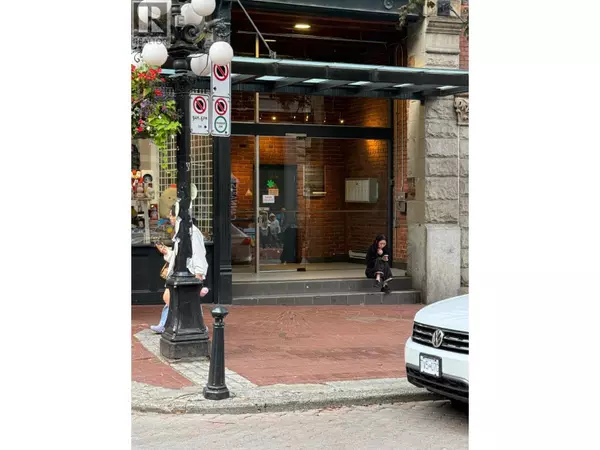 Vancouver, BC V6B1B8,353 WATER ST #400c