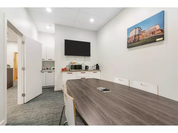 Surrey, BC V3S6T3,2630 CROYDON #112