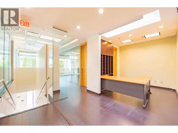 Richmond, BC V6X4J9,8600 CAMBIE RD #225