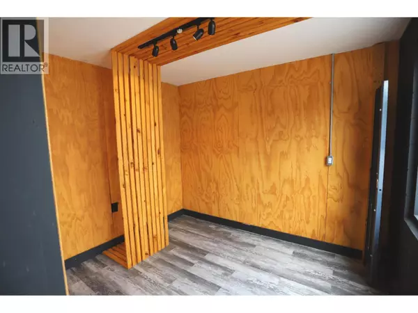 Squamish, BC V8B0K9,38927 QUEENS WAY #12