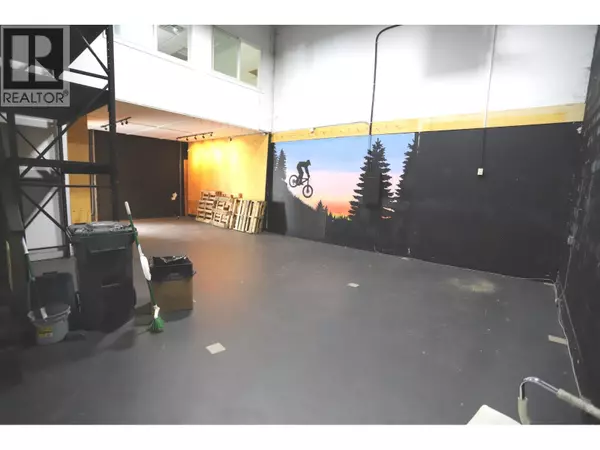 Squamish, BC V8B0K9,38927 QUEENS WAY #12