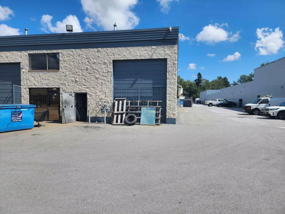 Surrey, BC V3W3V6,8528 123 ST #10