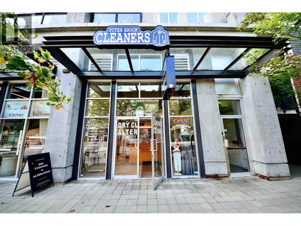 Port Moody, BC V3H0E6,201 MORRISSEY RD #1