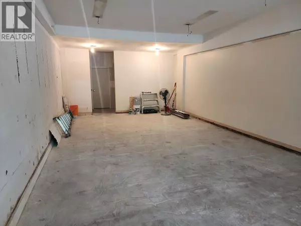 Vancouver, BC V5M3L7,3729 RENFREW STREET