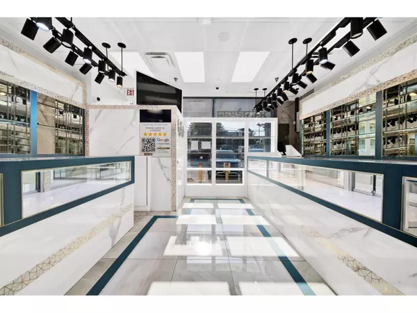 Surrey, BC V3W4G2,8388 128 ST #10