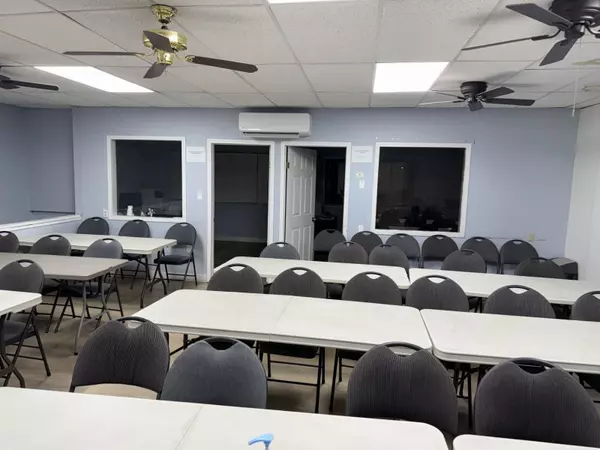 12414 82 AVE #U108, Surrey, BC V3W3E9