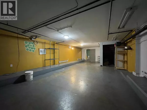 Vancouver, BC V5K1Z3,2526 East HASTINGS ST #B