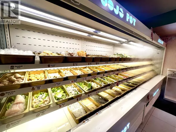 West Vancouver, BC V7T1B6,1373 MARINE DRIVE