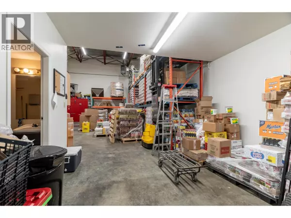 Vancouver, BC V6P6R9,9013 SHAUGHNESSY STREET