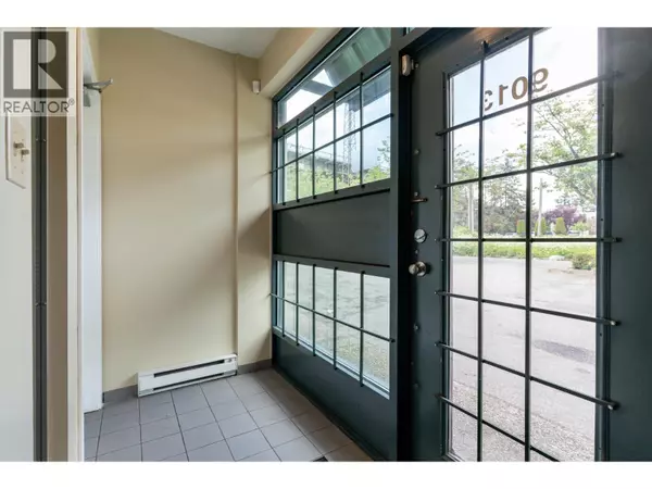 Vancouver, BC V6P6R9,9013 SHAUGHNESSY STREET