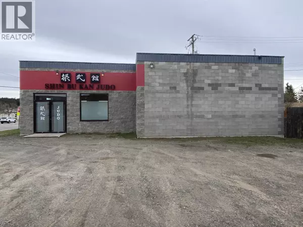 100 Mile House, BC V0K2E0,125 CEDAR AVENUE