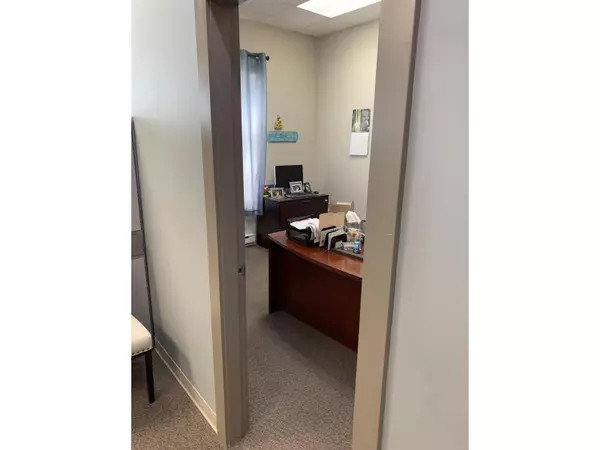 Abbotsford, BC V2T6C7,30711 SIMPSON #705B