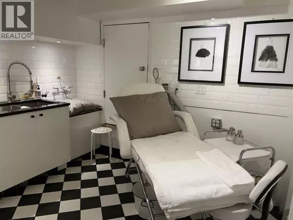 Whistler, BC V8E0B8,2063 LAKE PLACID RD #225