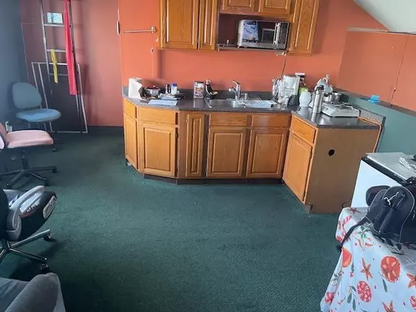 Abbotsford, BC V2T2Y1,2570 CLEARBROOK ROAD